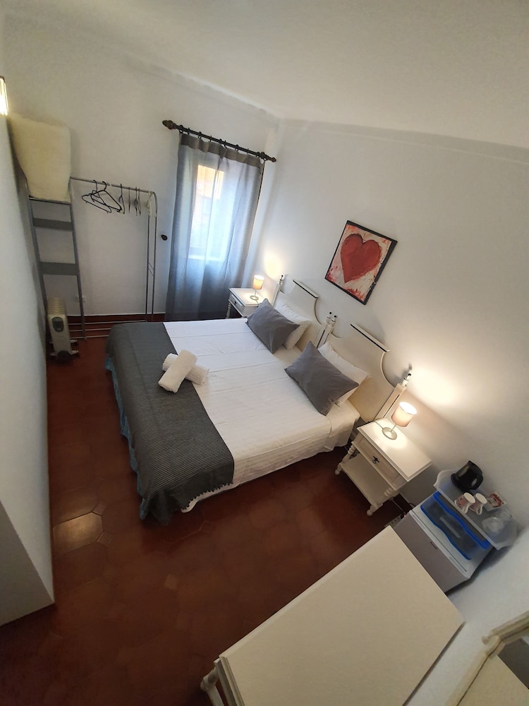 Ocean View Lagos 34/72