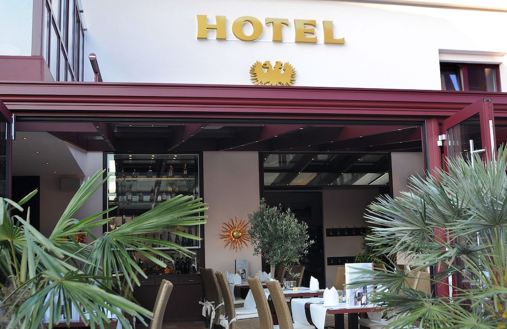 Hotel- Restaurant Doppeladler 3/50