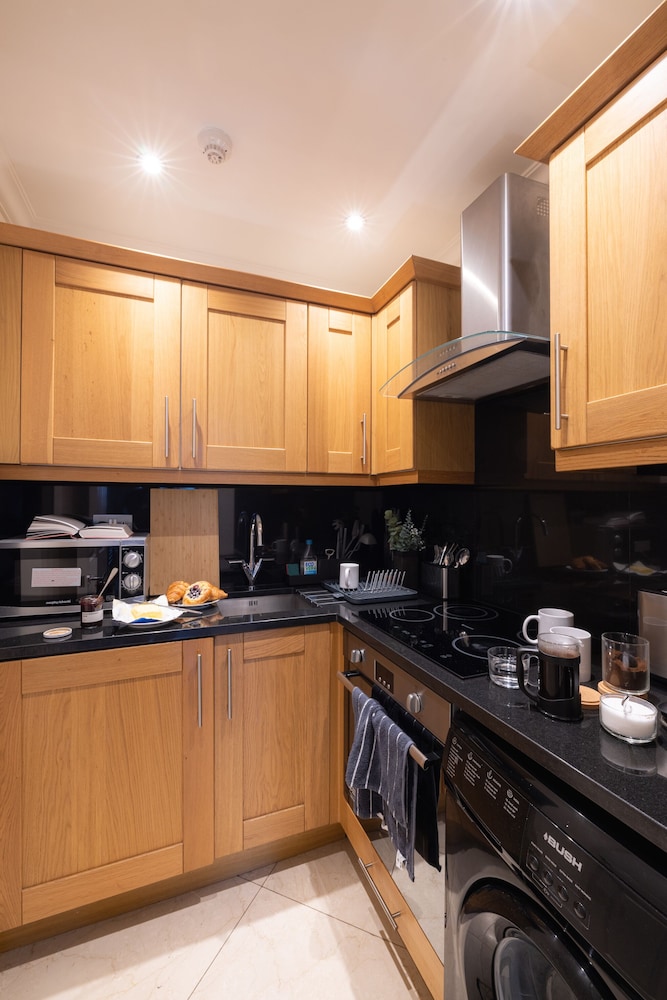 Courtfield Gardens Apartments 28/50