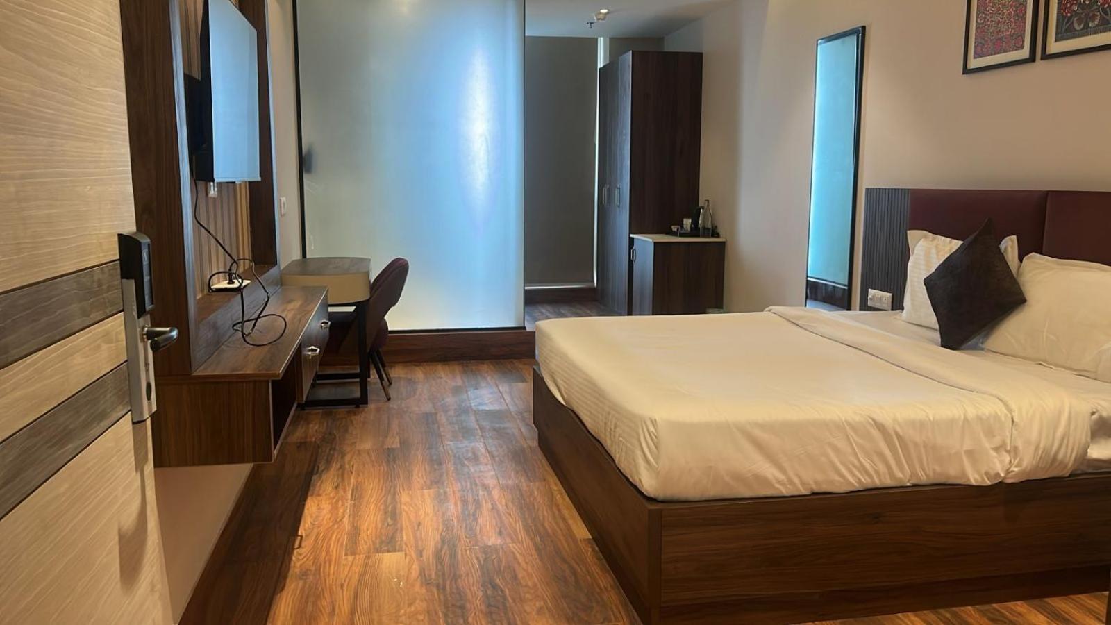 Saltstayz Trinity - Chandigarh and Mohali 34/64