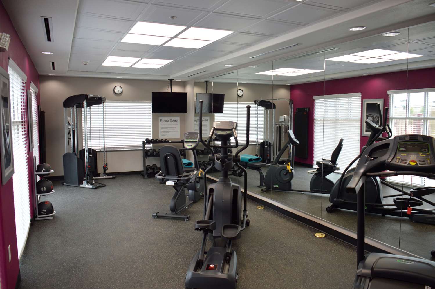 Best Western Plus Dilley Inn and Suites 4/13