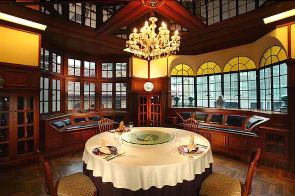 Heng Shan Moller Villa Hotel 40/50
