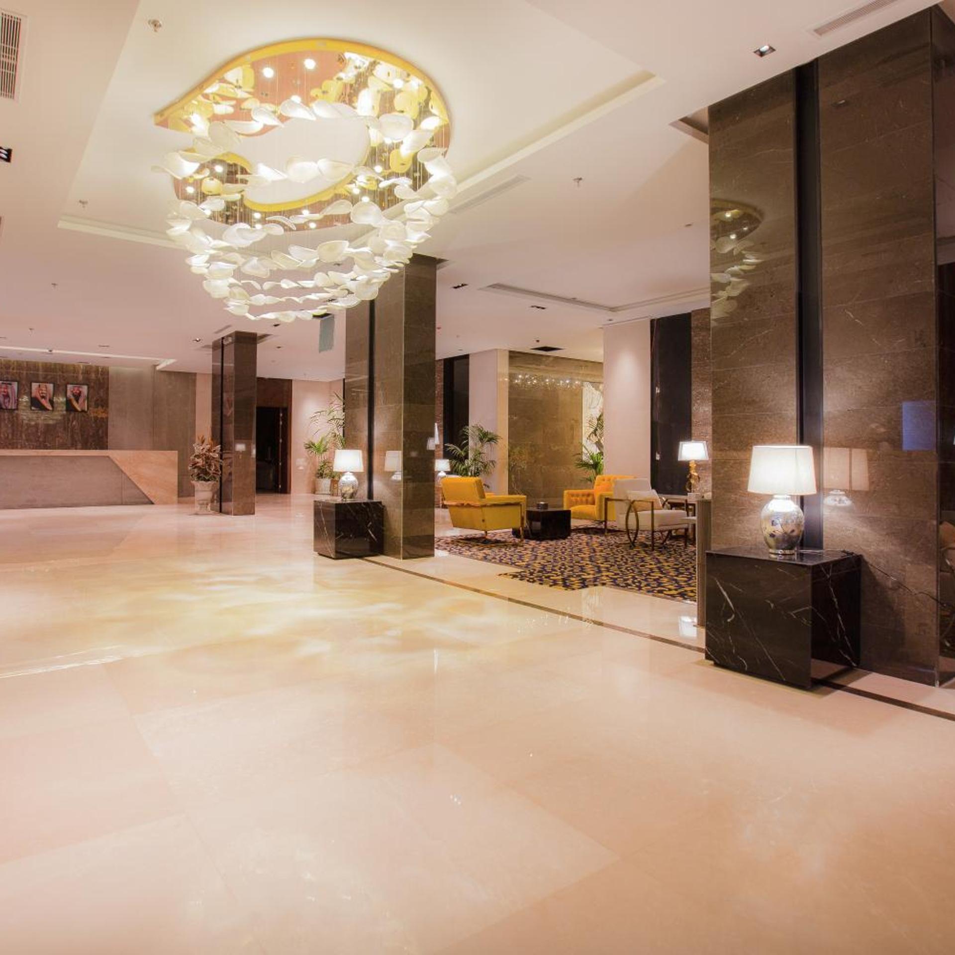 Azar Hotel Ahad Rafidah 8/63