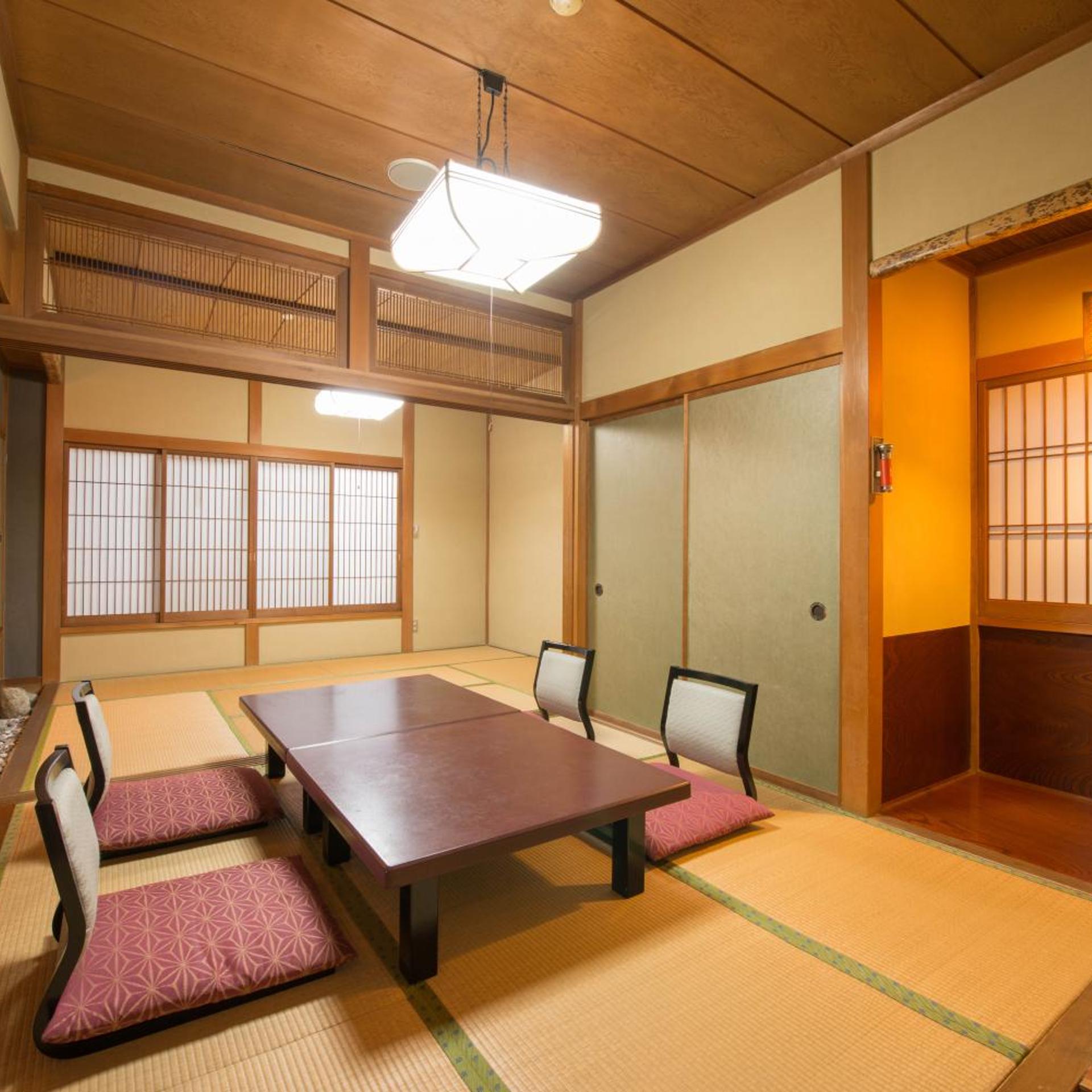 Kappo Ryokan Shiroyama 24/50