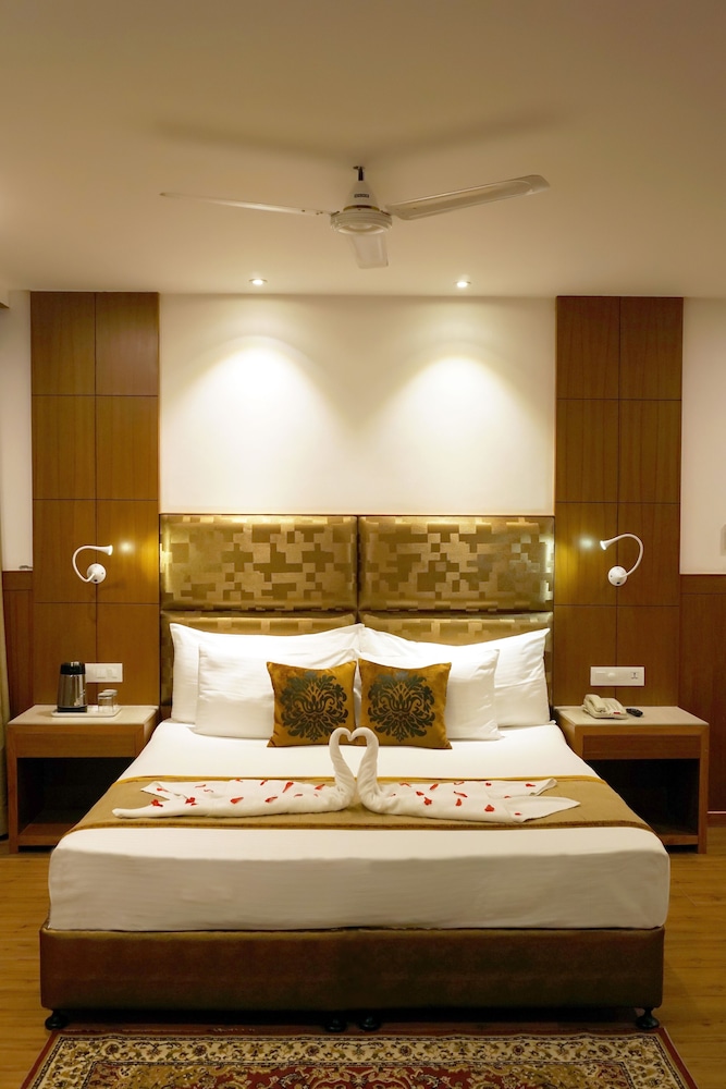 Asia Health Resorts and Spa 11/70