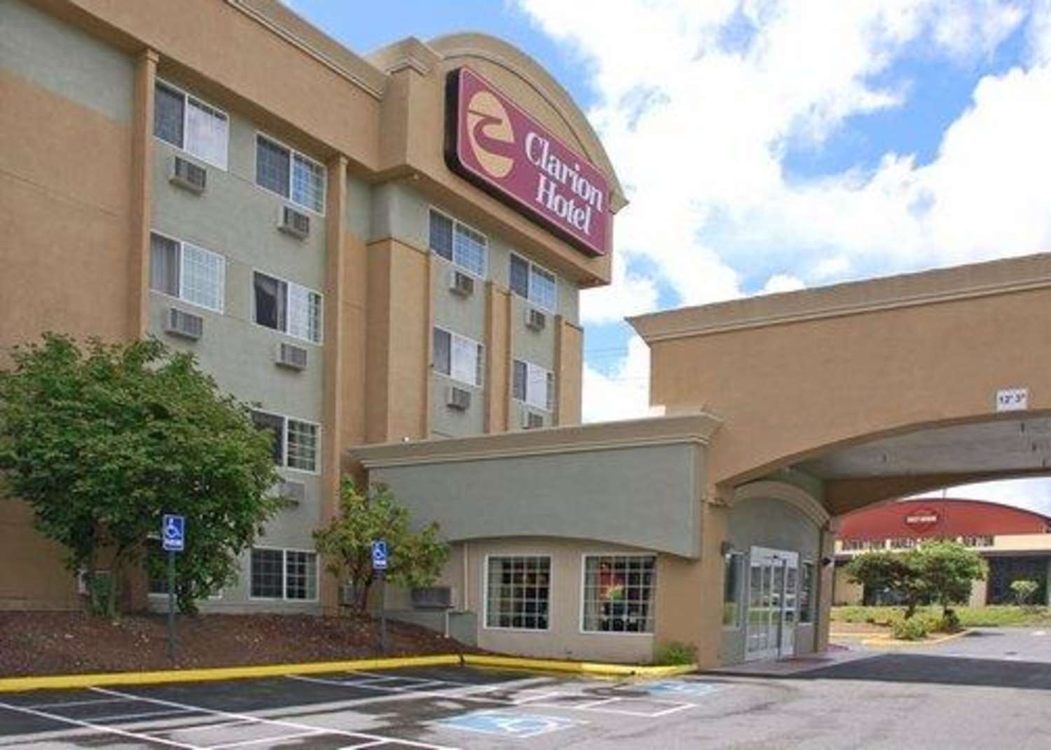 Clarion Inn Renton-Seattle 32/33