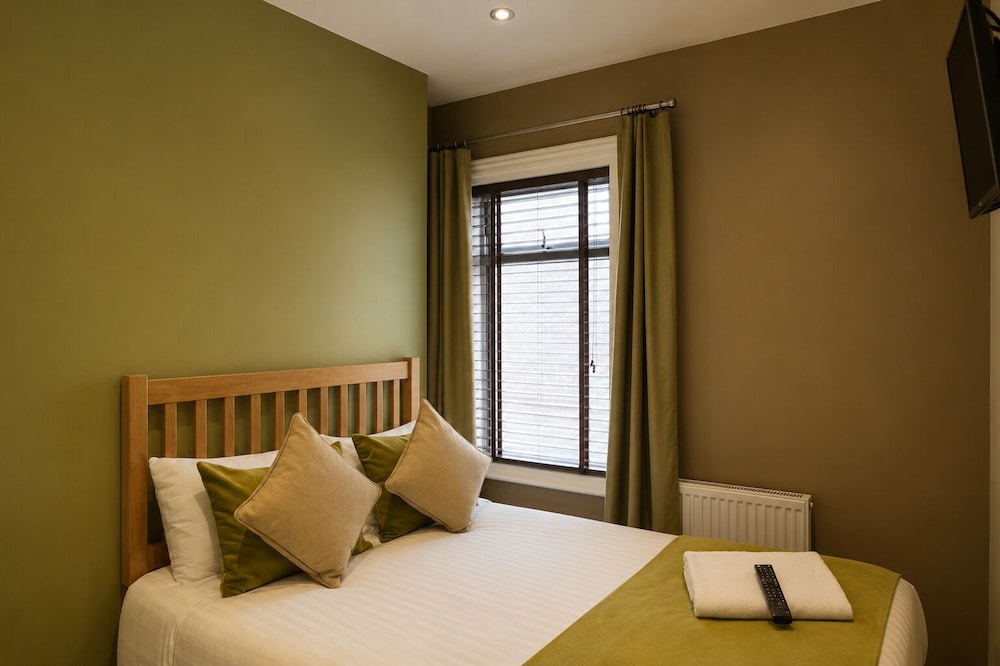 The Kings Cross Hotel 13/48