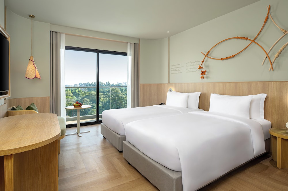 Superior, Twin Beds, Balcony, Garden Wing