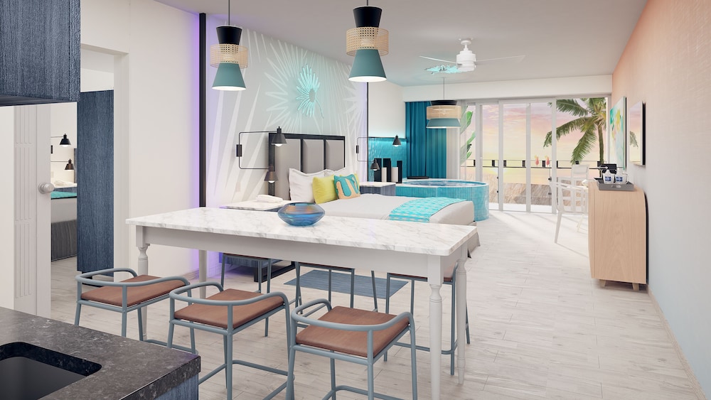 Almar Resort Luxury LGBT Beach Front Experience 46/59