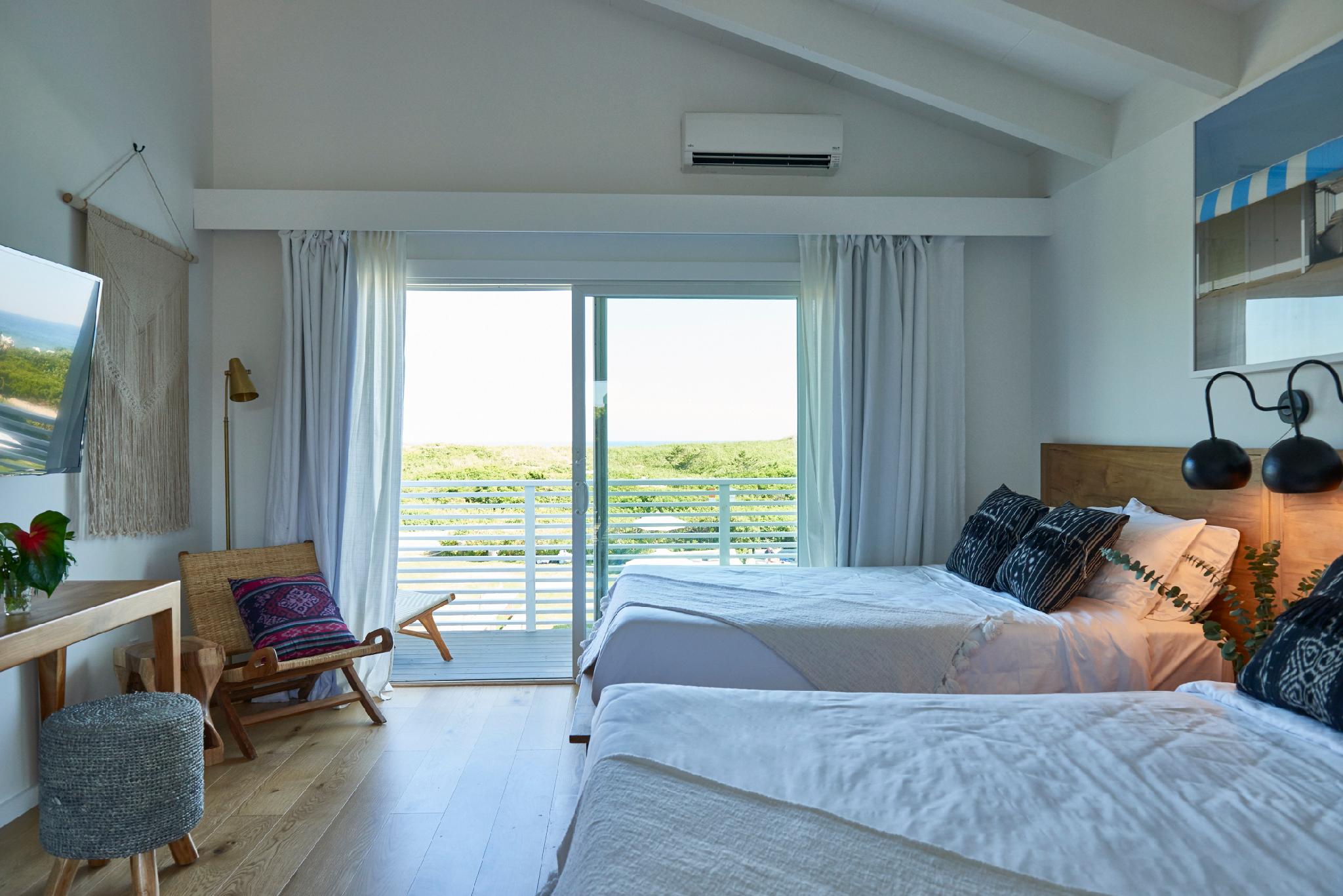 Double Bed