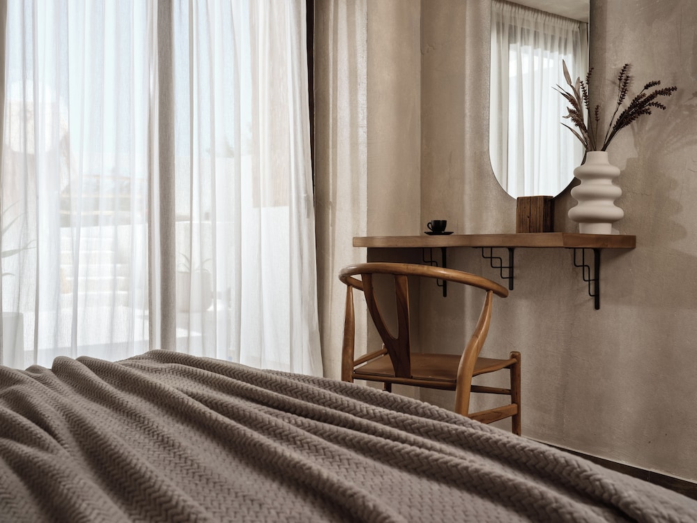 Gardelli Resort 62/65