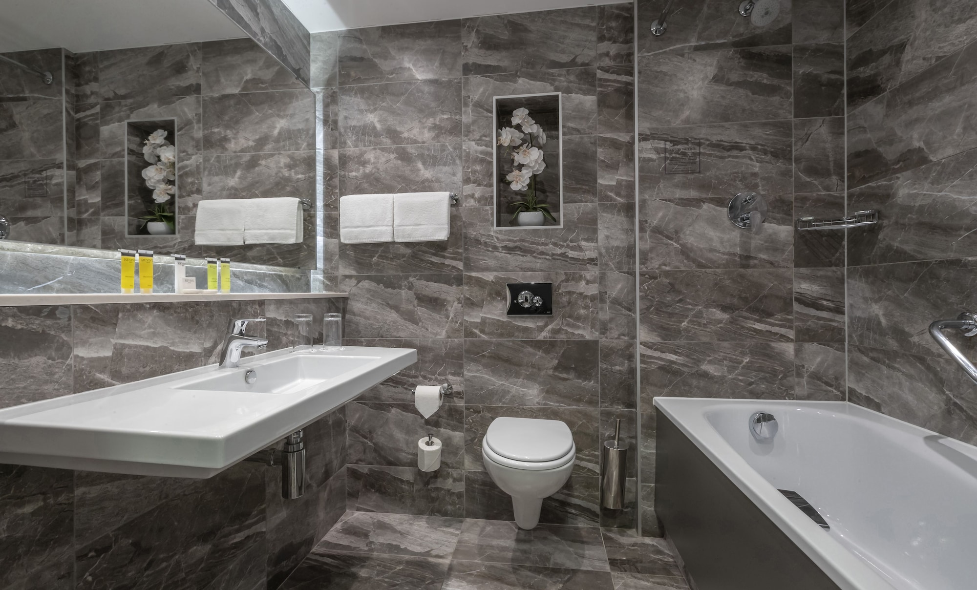 غرفة ديلوكس بسرير كينج، Talbot Hotel Stillorgan 5/6