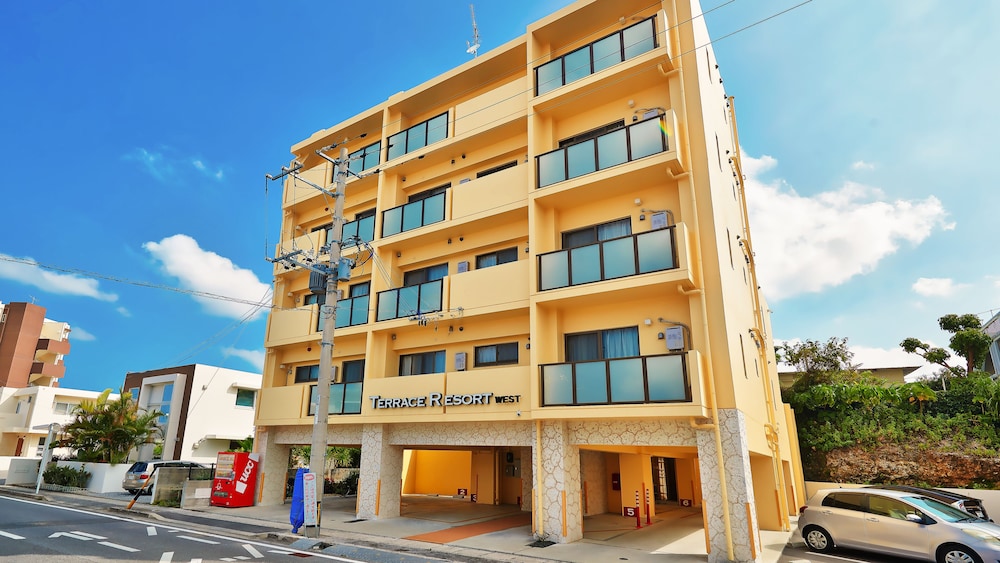 Terrace Resort Chatan West 2/42