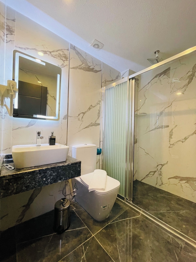 Meridiani Taksim Hotel 39/43