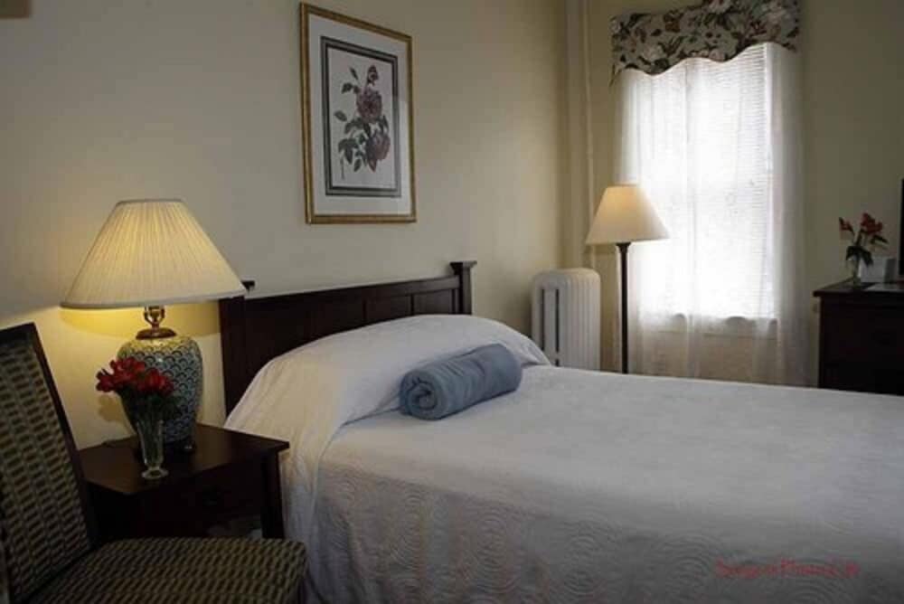Hotel Coolidge 24/50