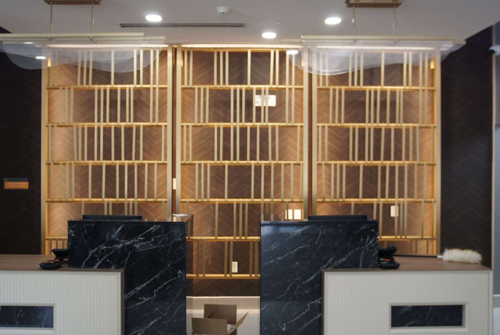 La Quinta Inn & Suites by Wyndham Manchester / Arnold AFB 3/42