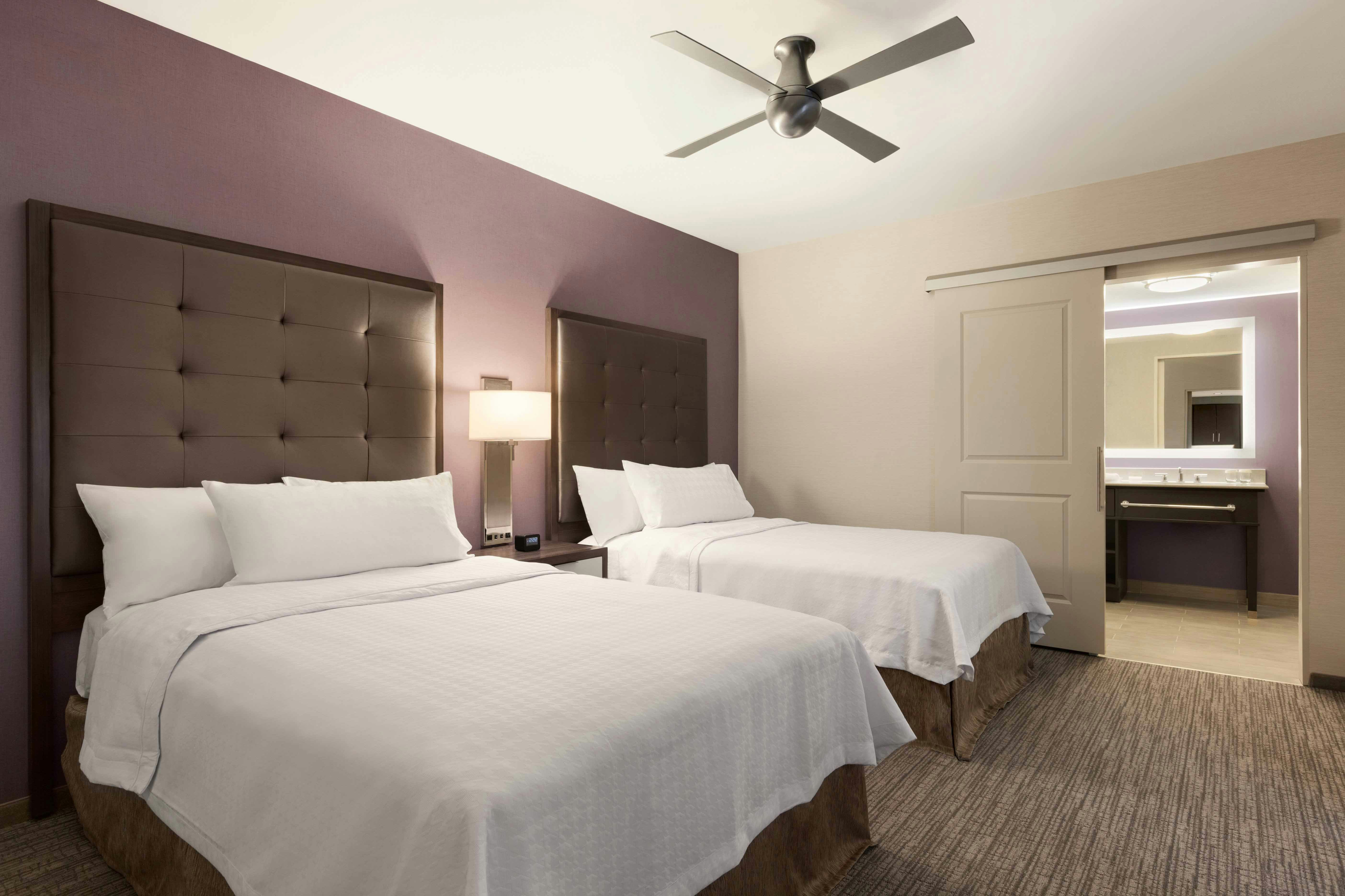 SUITE, 2 DOUBLE BEDS, ACCESSIBLE