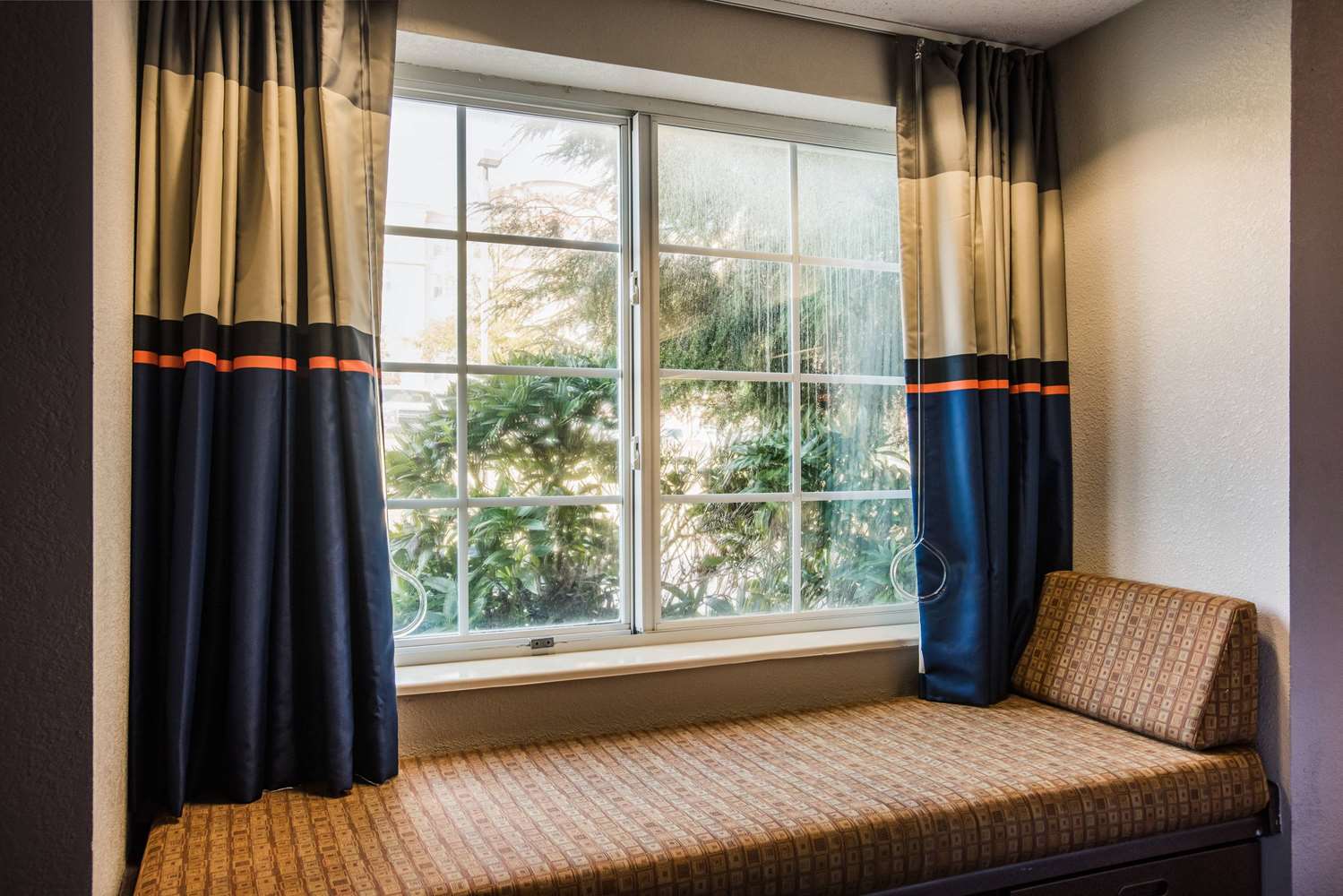 Microtel Inn & Suites by Wyndham Chattanooga/Near Hamilton Place 2/9