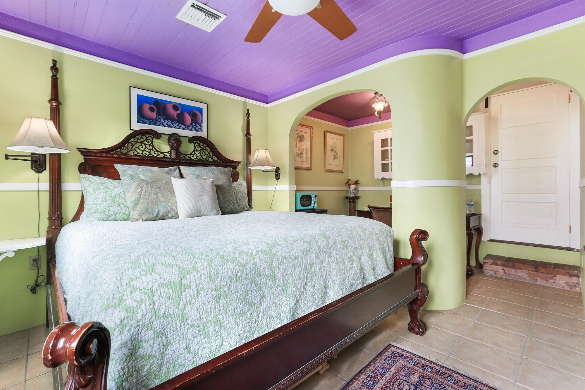 carriage house