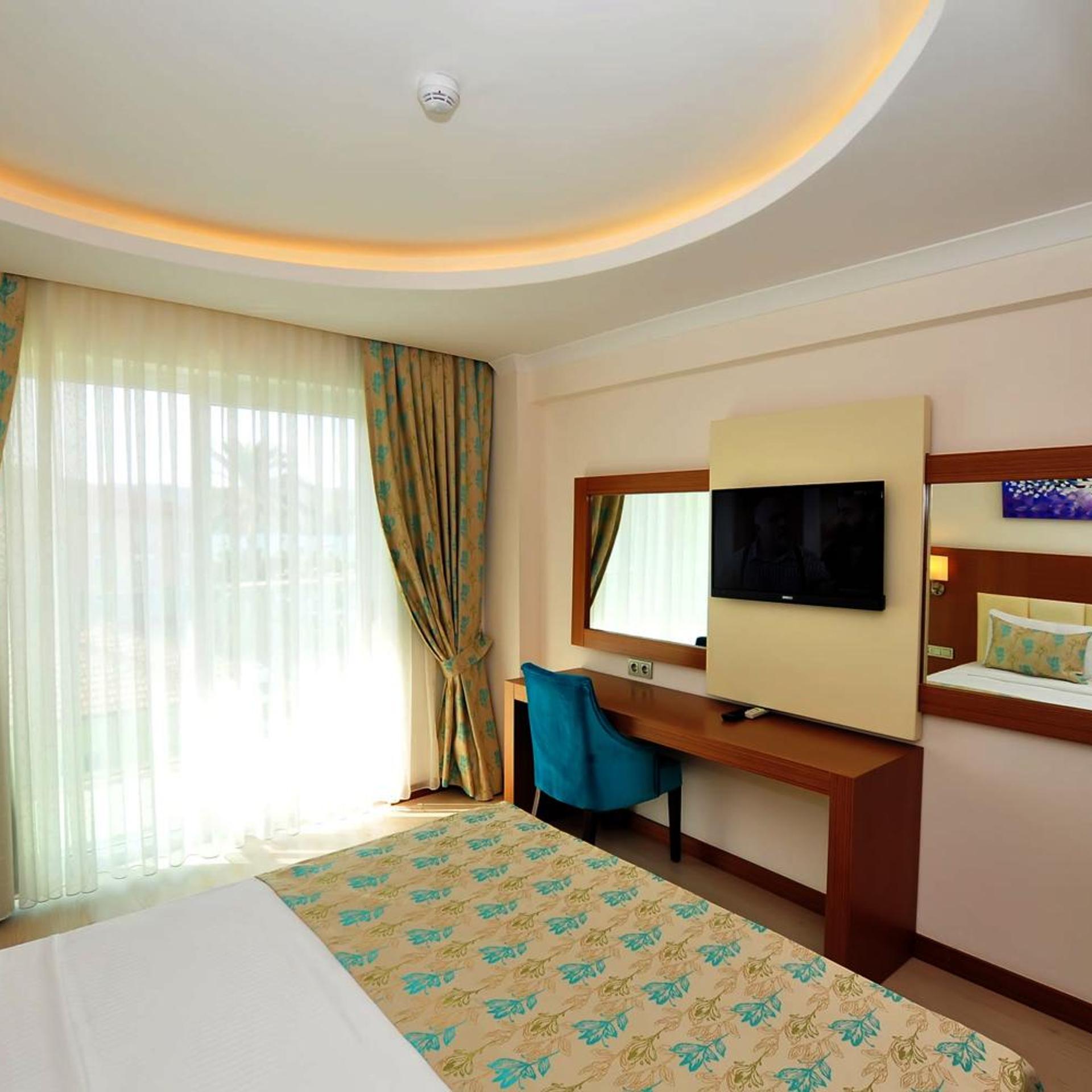 غرفة ديلوكس عائلية، Yeniceri City Hotel 3/7