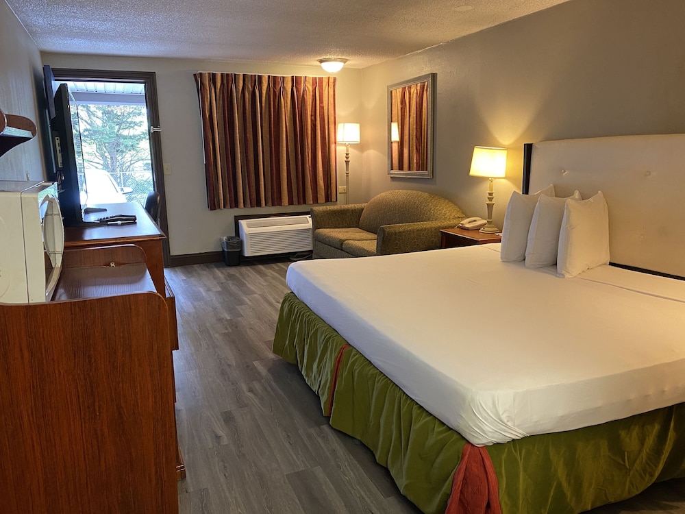 Travelodge by Wyndham Laurel 27/59