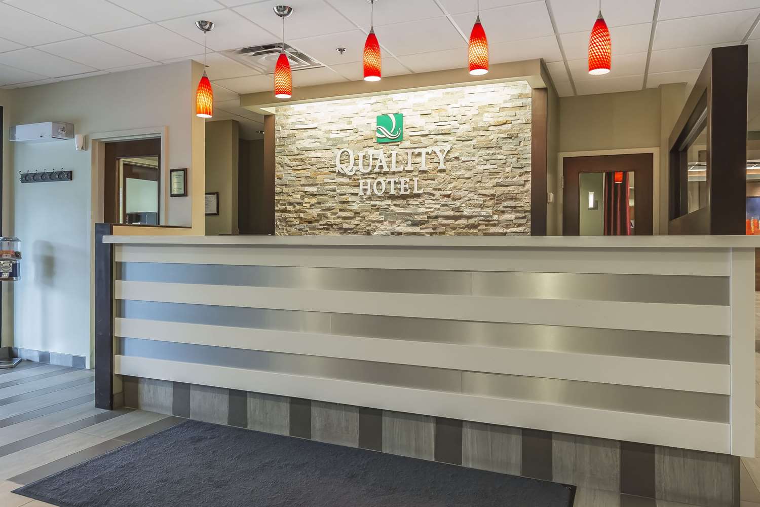 Quality Hotel & Conference Centre Campbellton 1/13