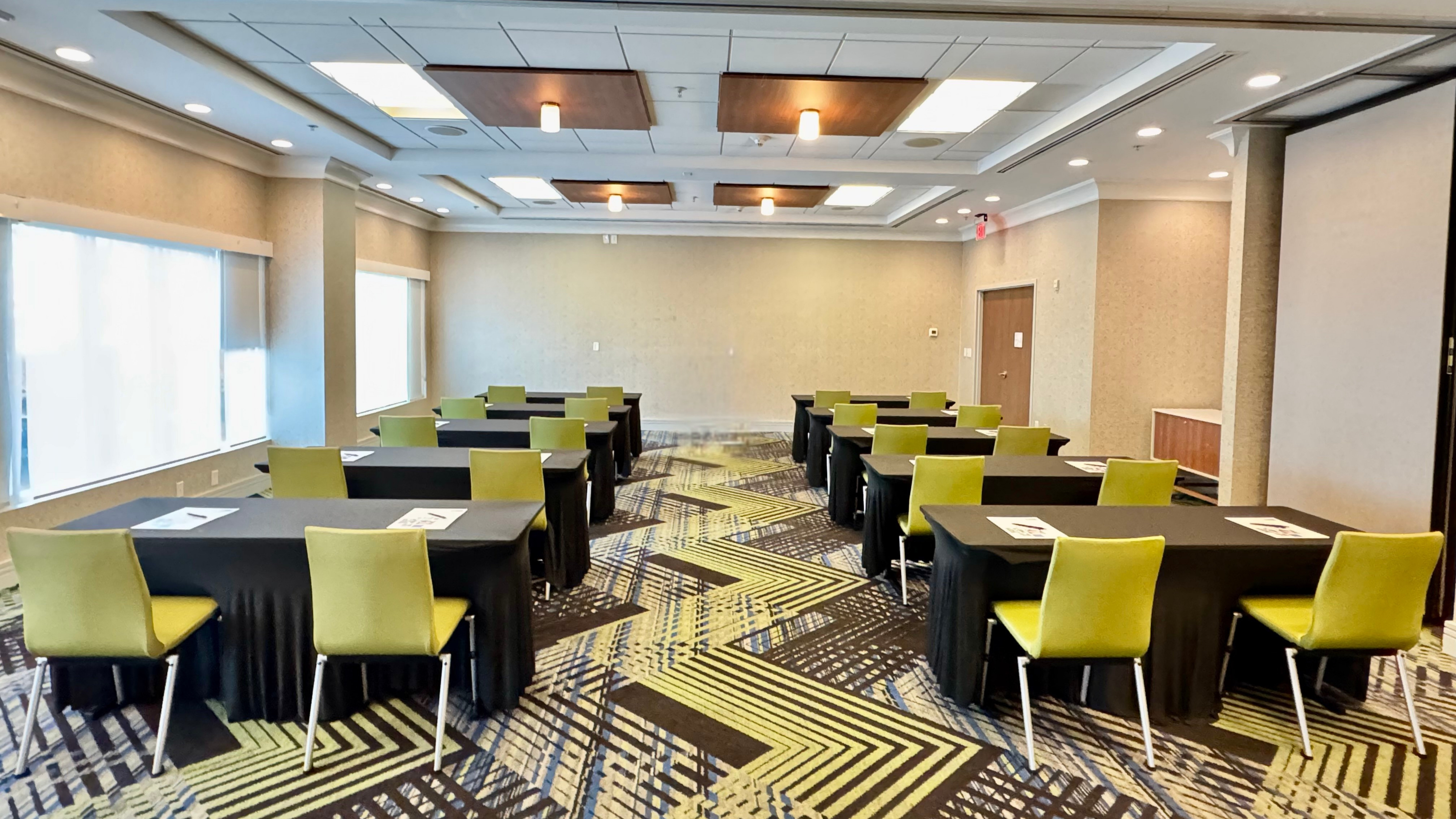 Holiday Inn Express Hotel Suites Mobile Saraland 47/54