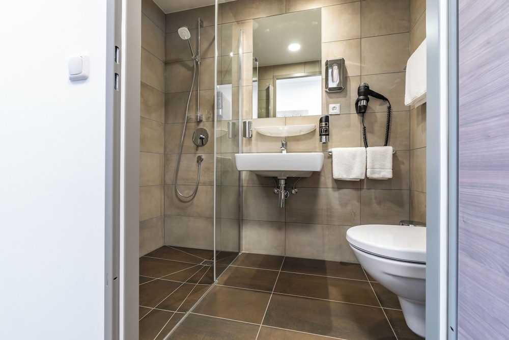 Seehotel Forst 48/49