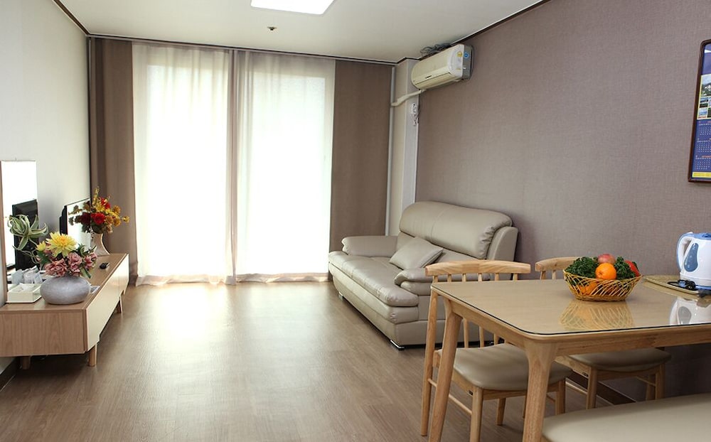 Ilsung Seorak Oncheo Condo and Resort 10/16