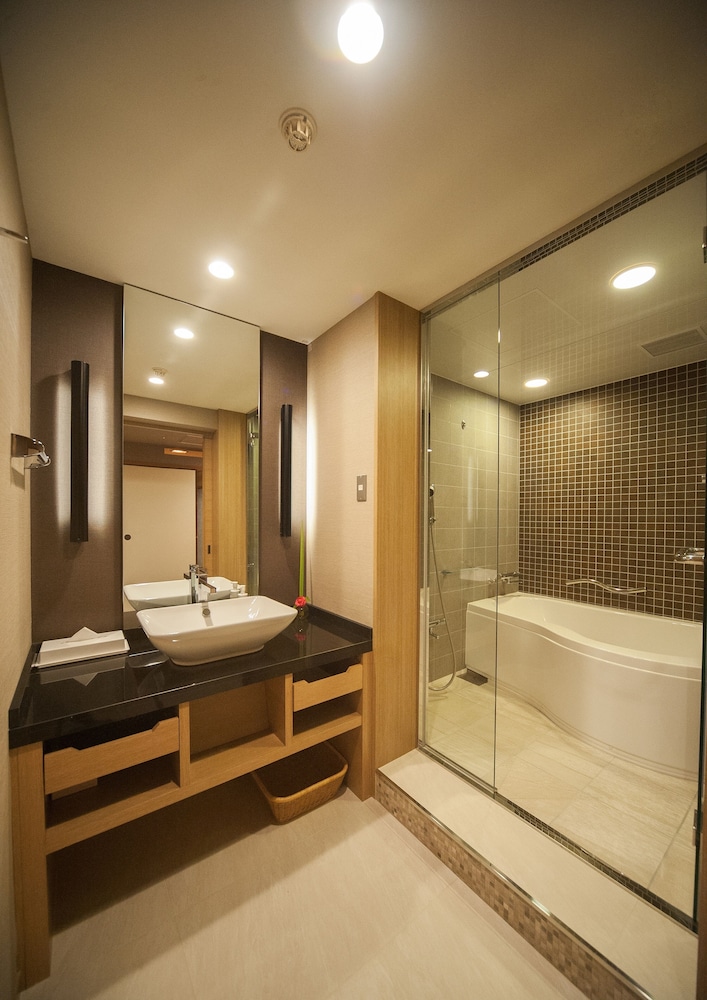 Miyajima Grand Hotel Arimoto 50/50