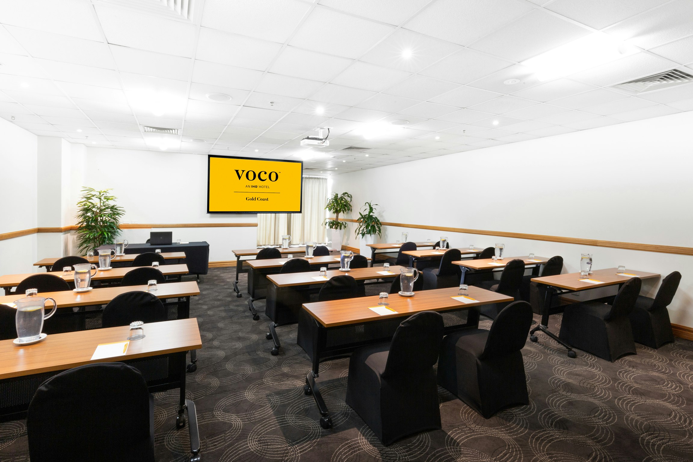 voco Gold Coast 62/67