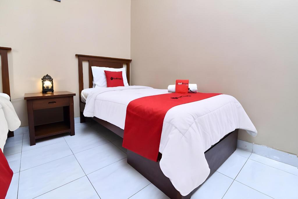 Reddoorz Near Pantai Sanur Bali 24/44