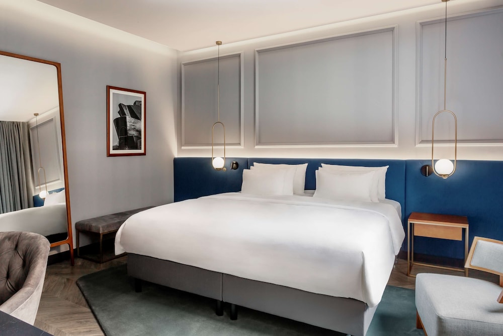 Family, Twin Beds, Radisson Collection Bilbao 3/7