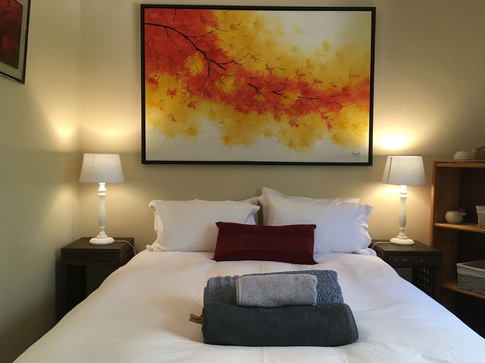 Pepper Tree Bnb 7/50