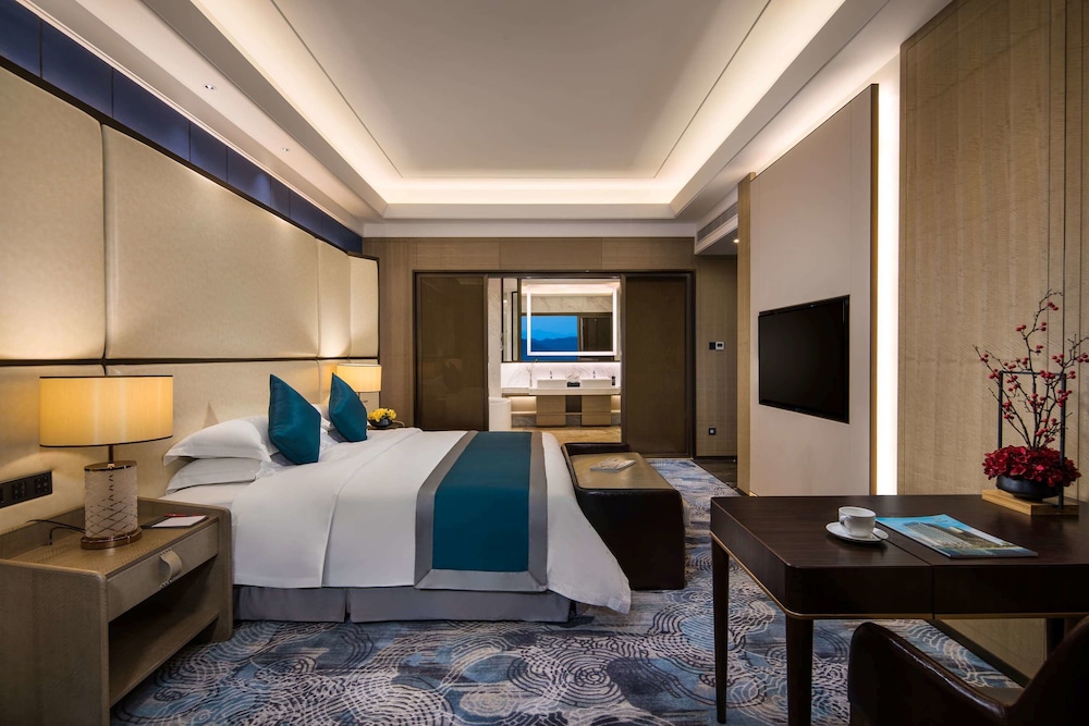 Ramada By Wyndham Huizhou Longmen 14/39