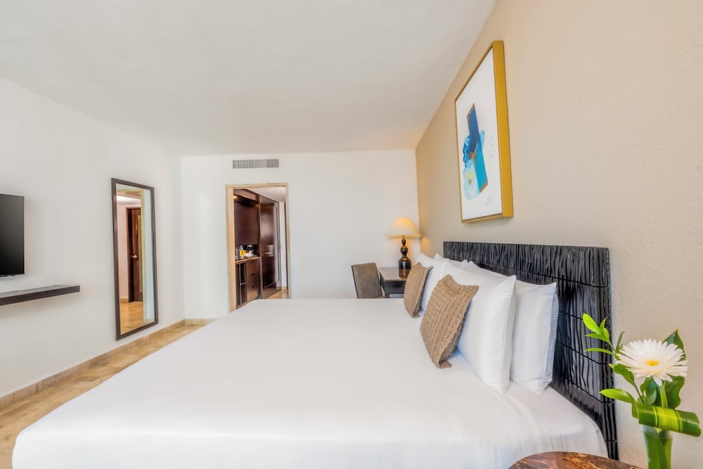 Krystal Grand Cancun All Inclusive 14/50