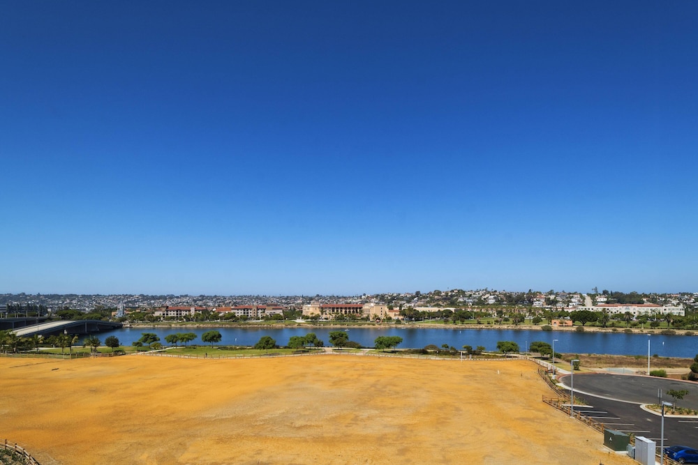 TownePlace Suites by Marriott San Diego Airport/Liberty Station 23/50