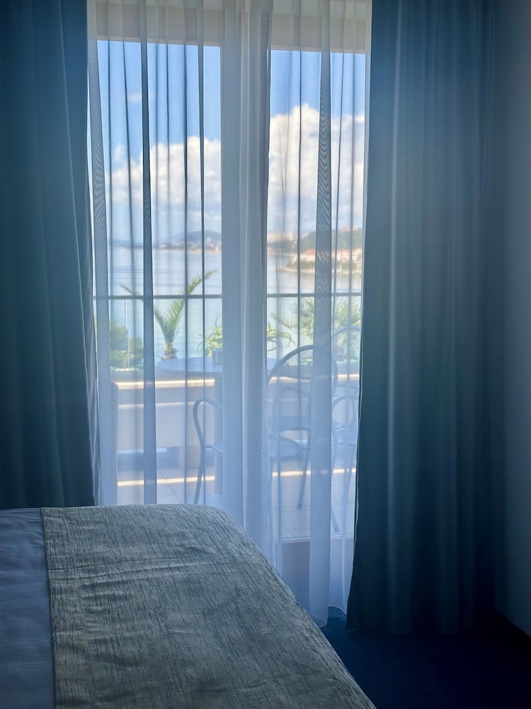 Hotel Eden 23/70