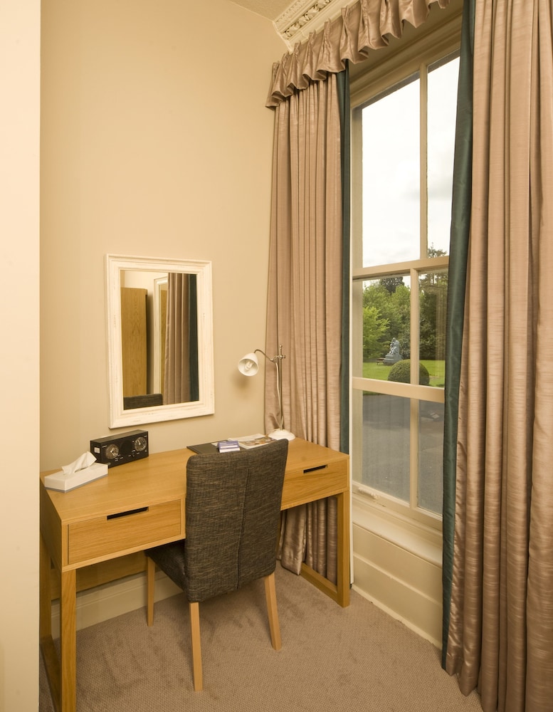 Waverley Castle Hotel 37/38