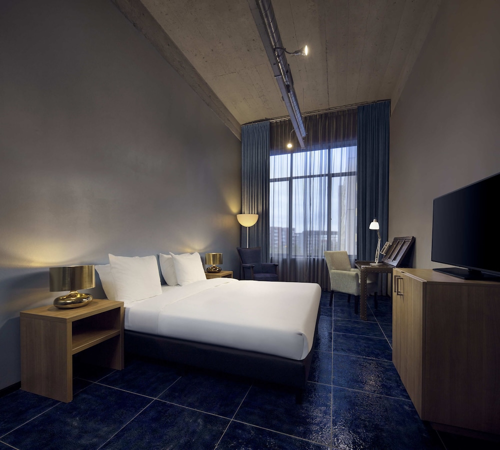 لوفت سوبيريور بسريرين منفصلين، WestCord Hotel Eindhoven 3/6