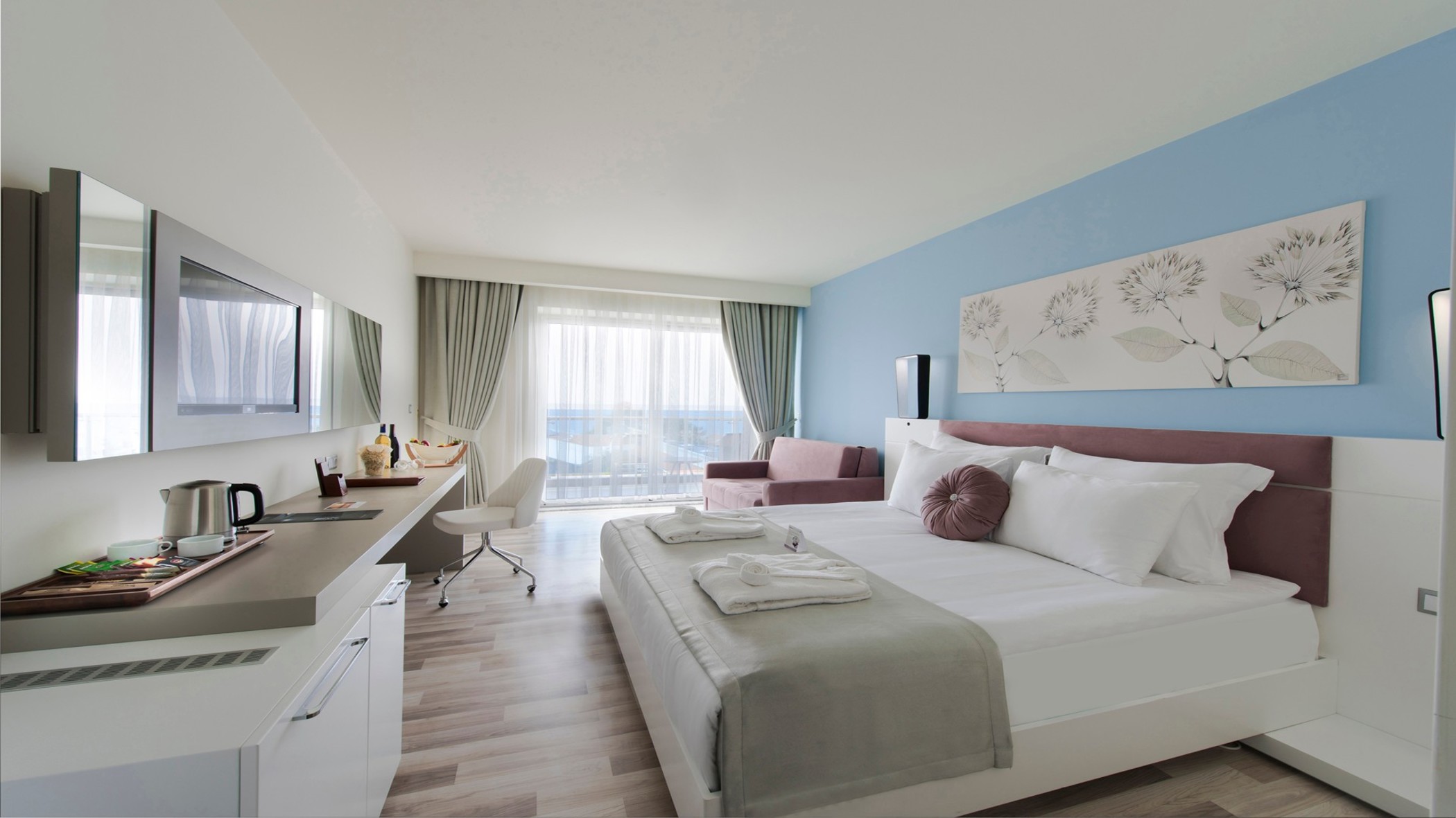 Deluxe, Double Bed, Land View