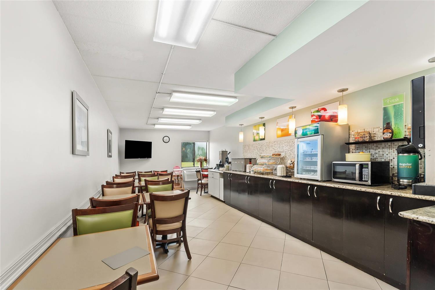 Quality Inn Harpers Ferry - Charles Town 7/12