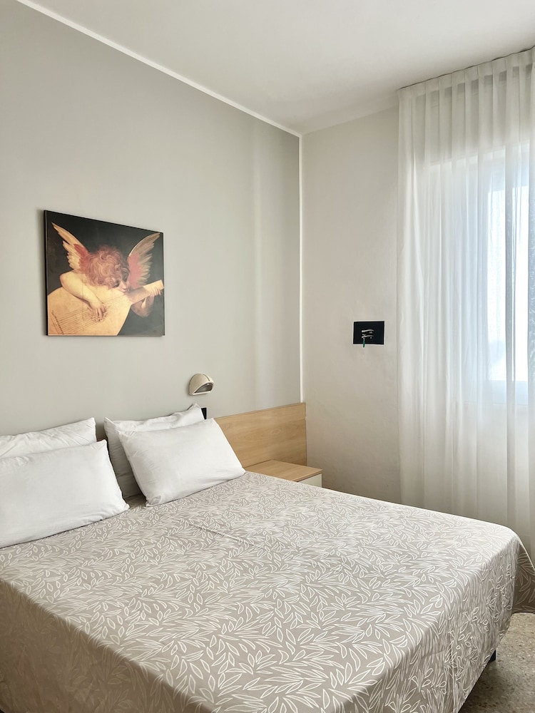Hotel B&B Ardea Rimini 18/34