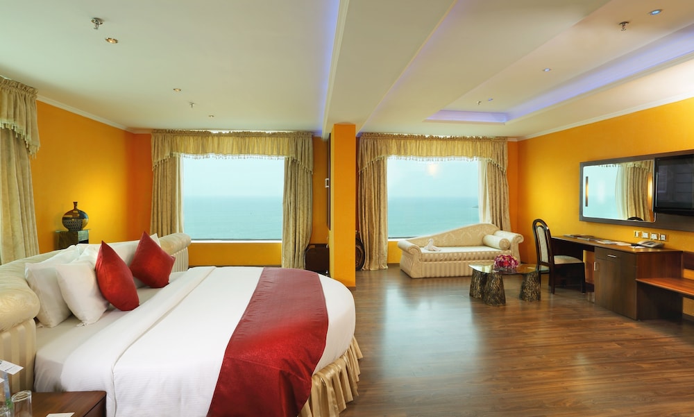 The Quilon Beach 16/66