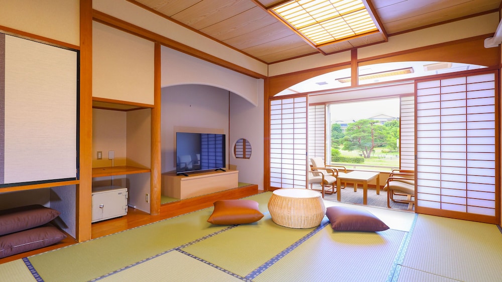Ooedo Onsen Monogatari Premium Hotel Sohkan 38/46