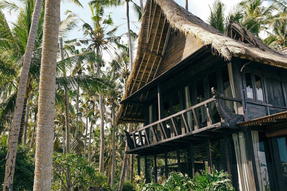 Most Exotic Beachfront Villa Keong 3/67