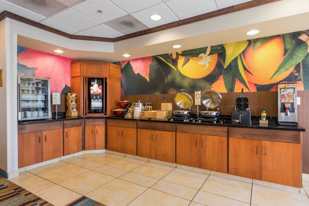 Fairfield Inn And Suites Columbia 9/36