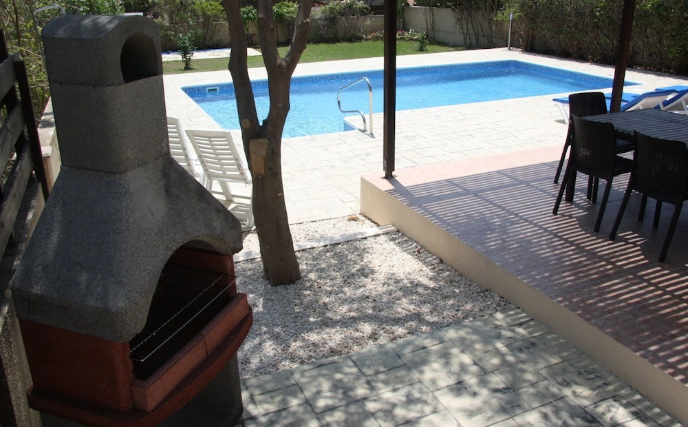 Vineland Holiday Villas 34/48