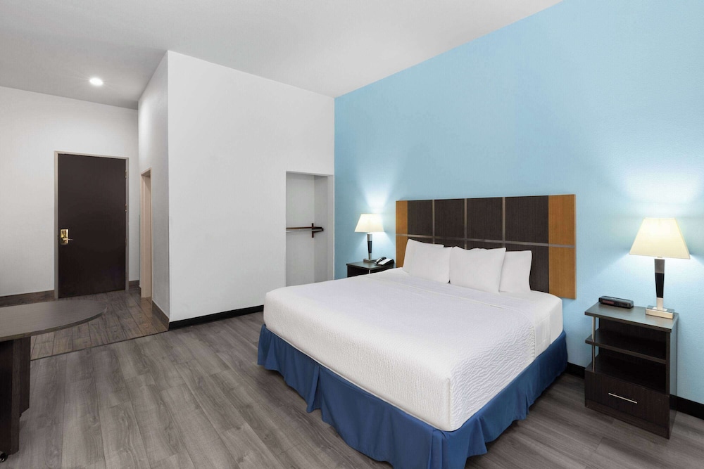 Room, King Bed, Accessible