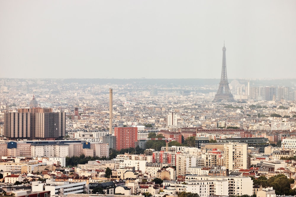 H4 Wyndham Paris Pleyel 83/87